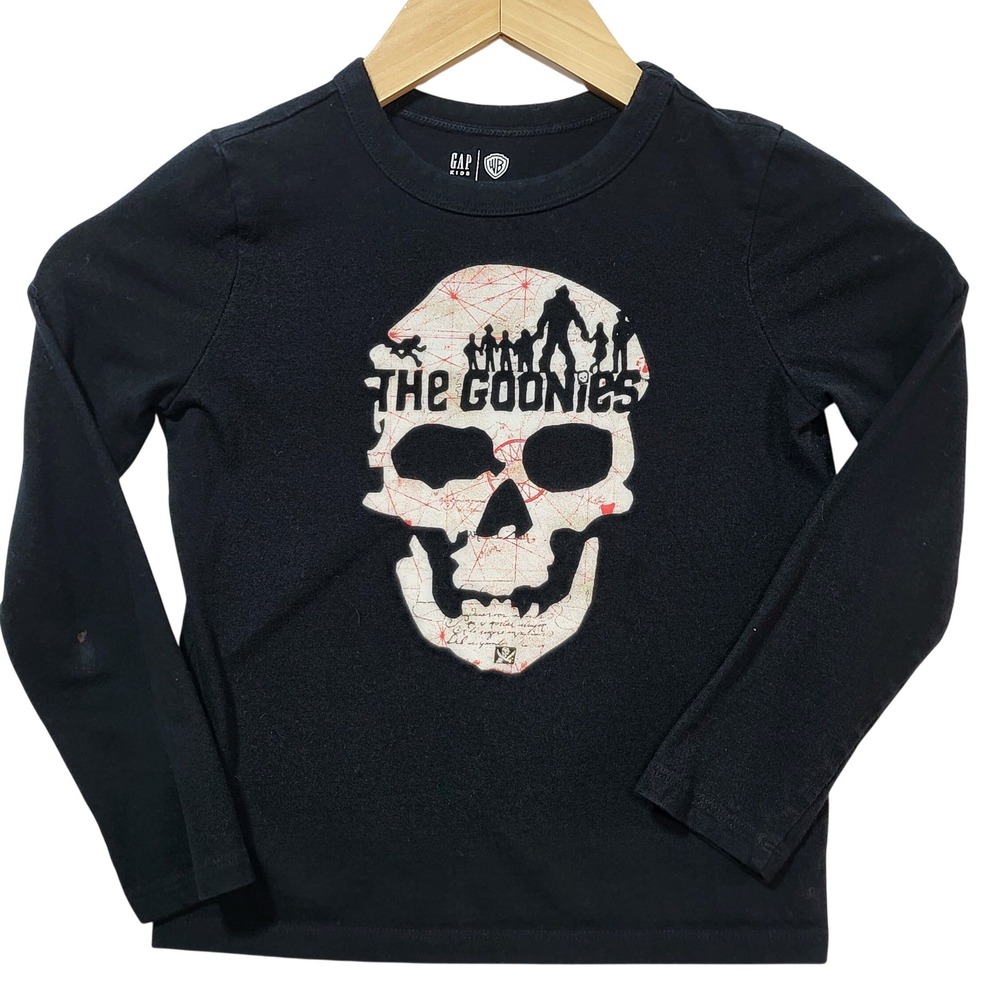 Gap Kids The Goonies Skull Graphic Long Sleeve T-Shirt Black XS 4-5Y
